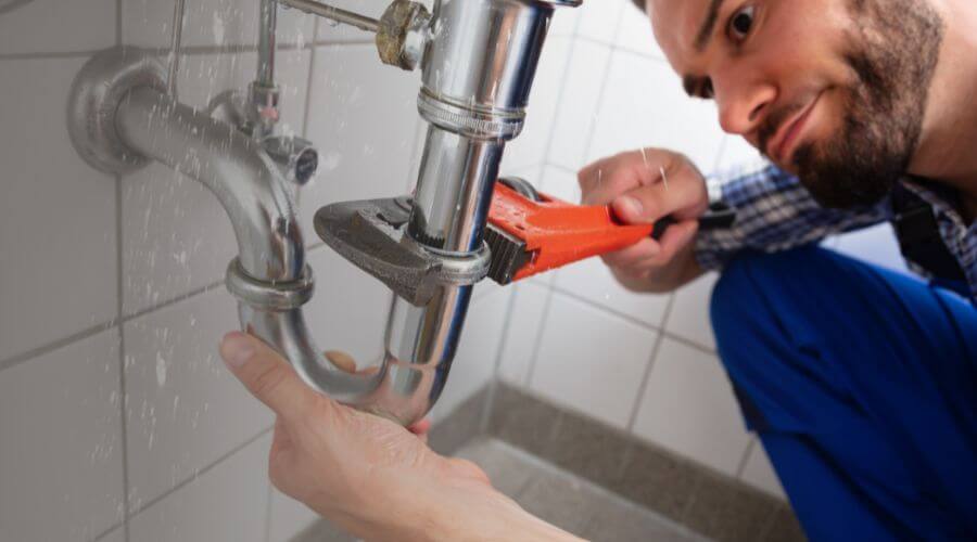 Professional same day plumber services in Coopersville, MI
